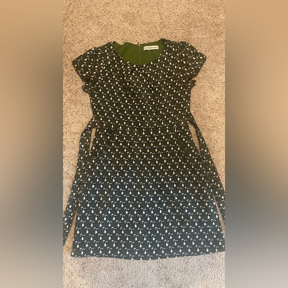 Elegant Green Patterned Mini Dress corduroy mushroom print pockets capped sleeve